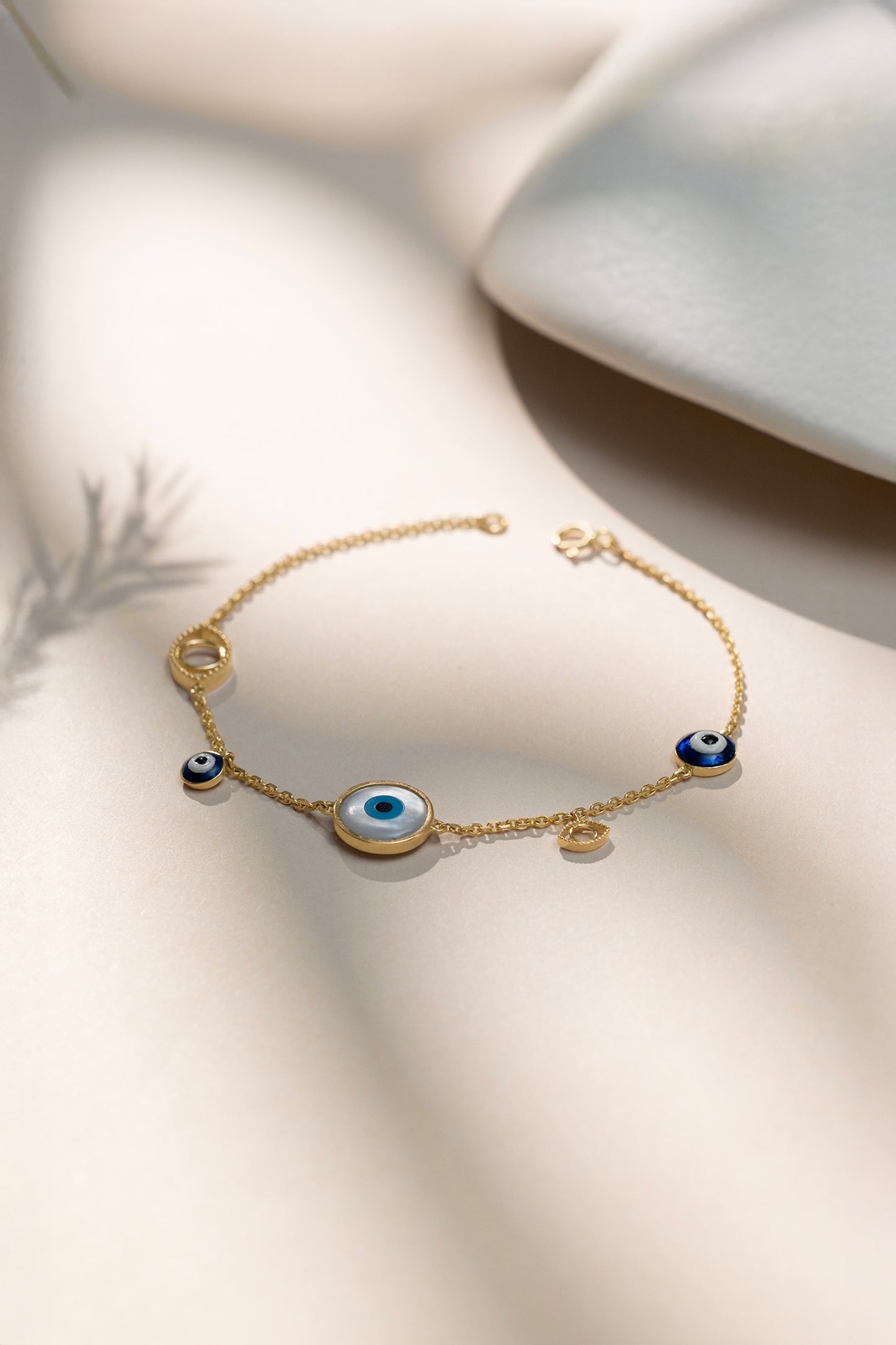 variant_43738414448737_0