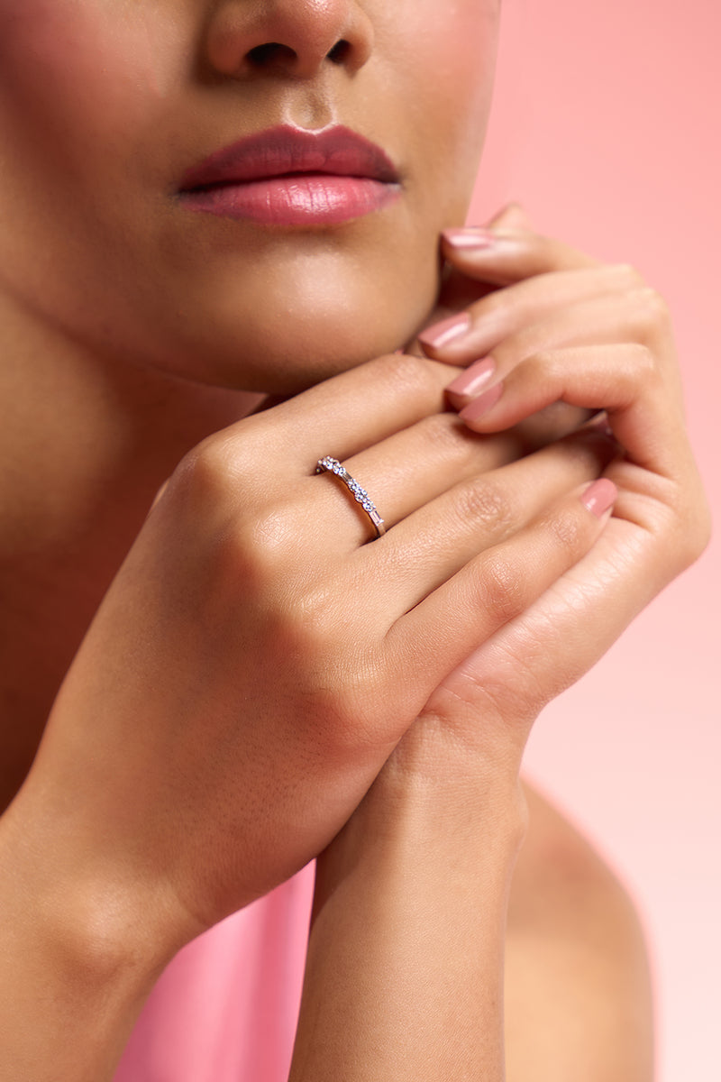 Linear Sparkle Gold Ring