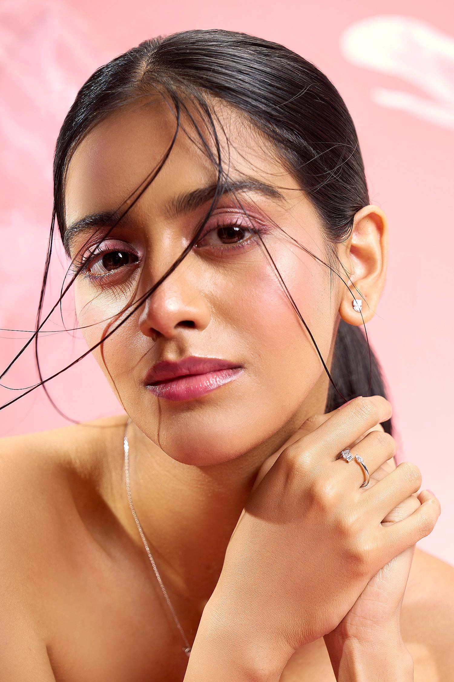 variant_43726875328609_2