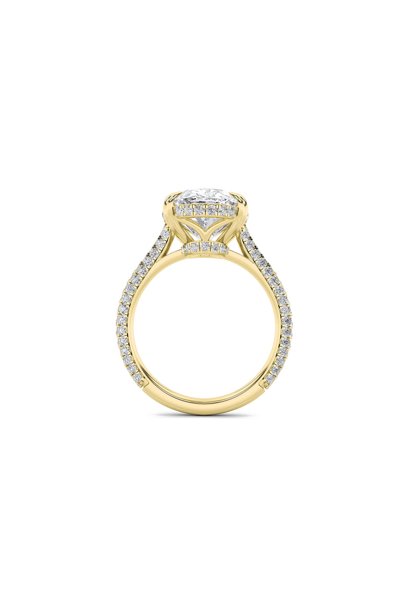 Oval Grandeur Pave Ring