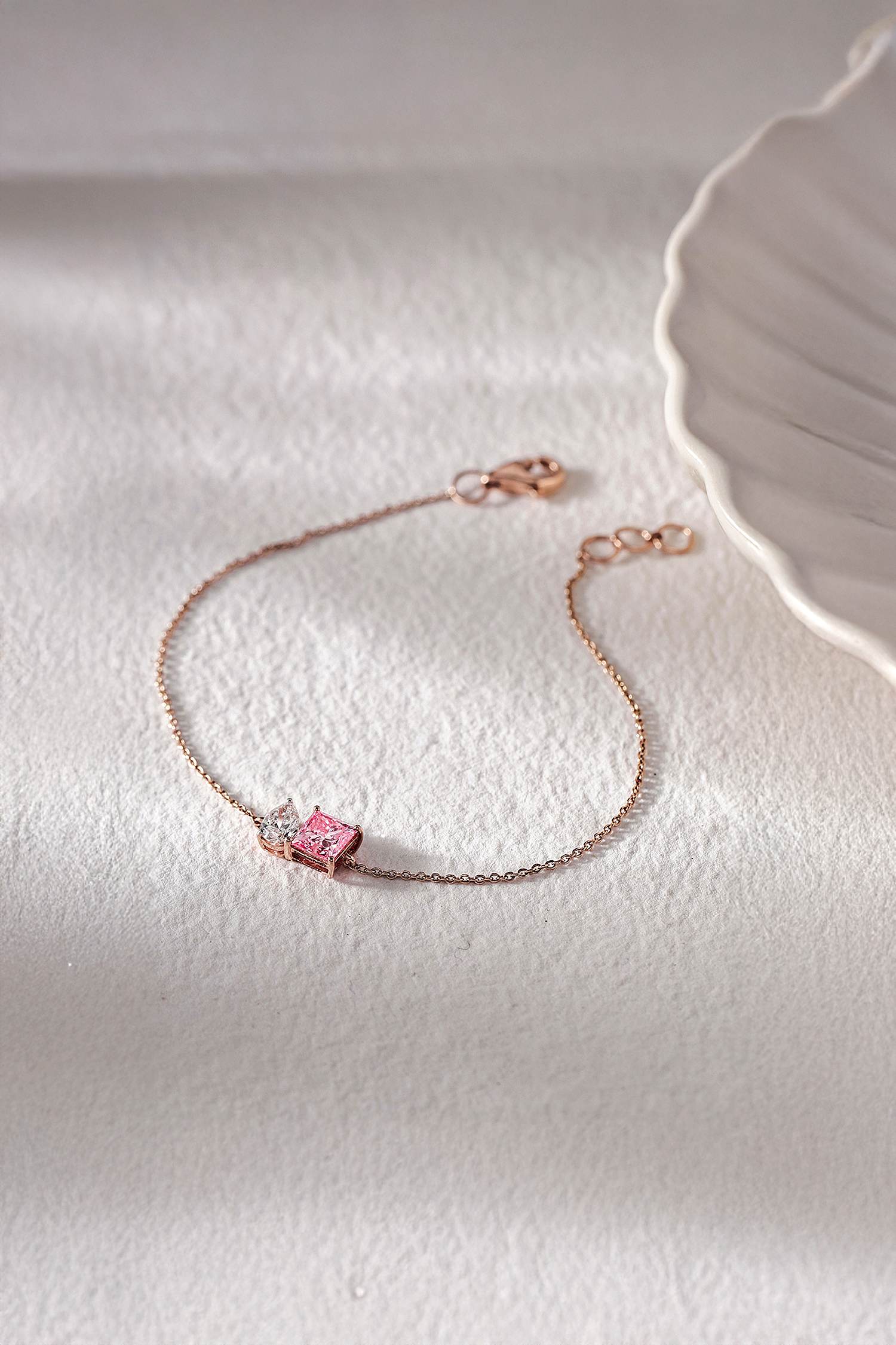 variant_43726822572129_1