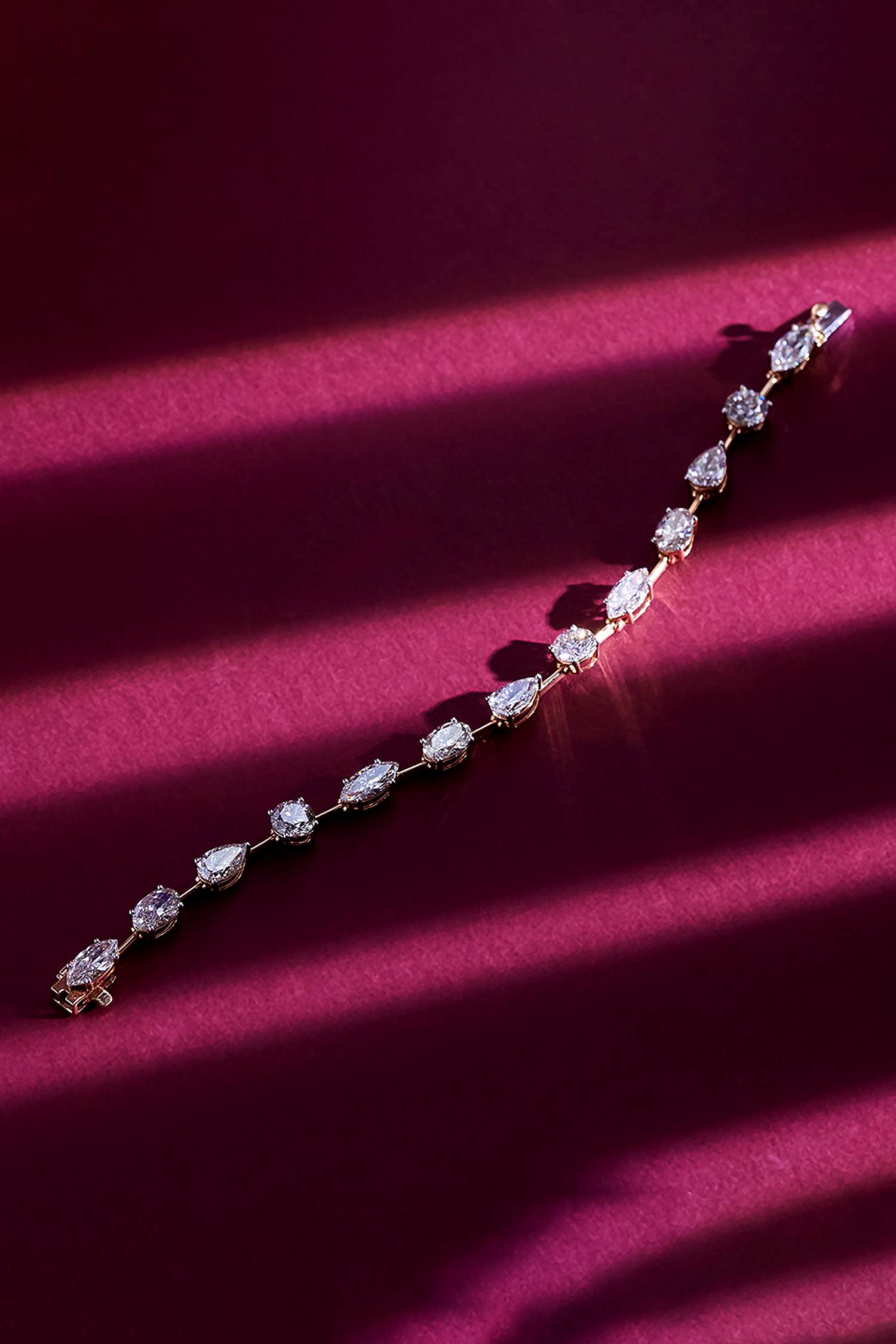 variant_43726816575585_0