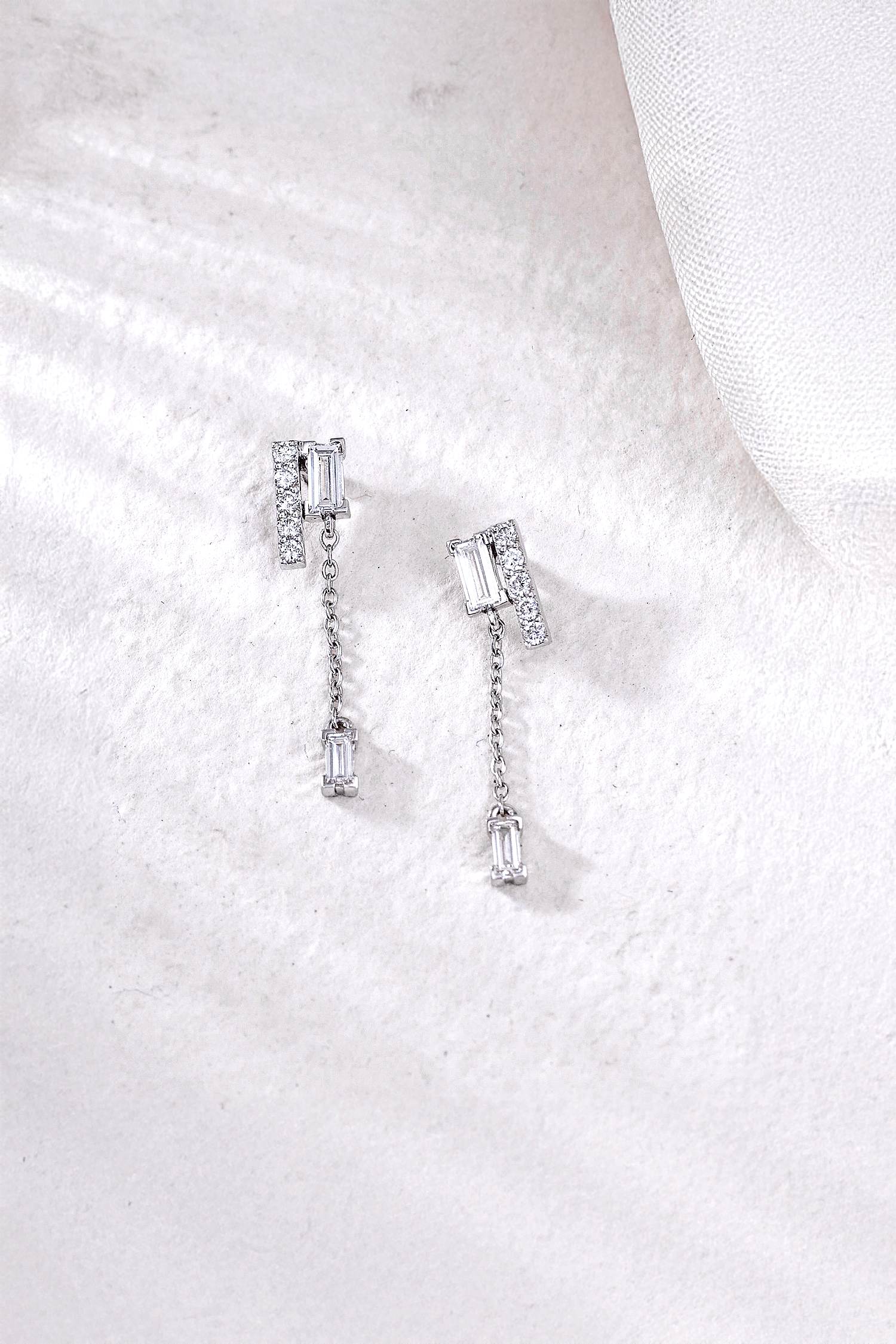 variant_43726834597985_0