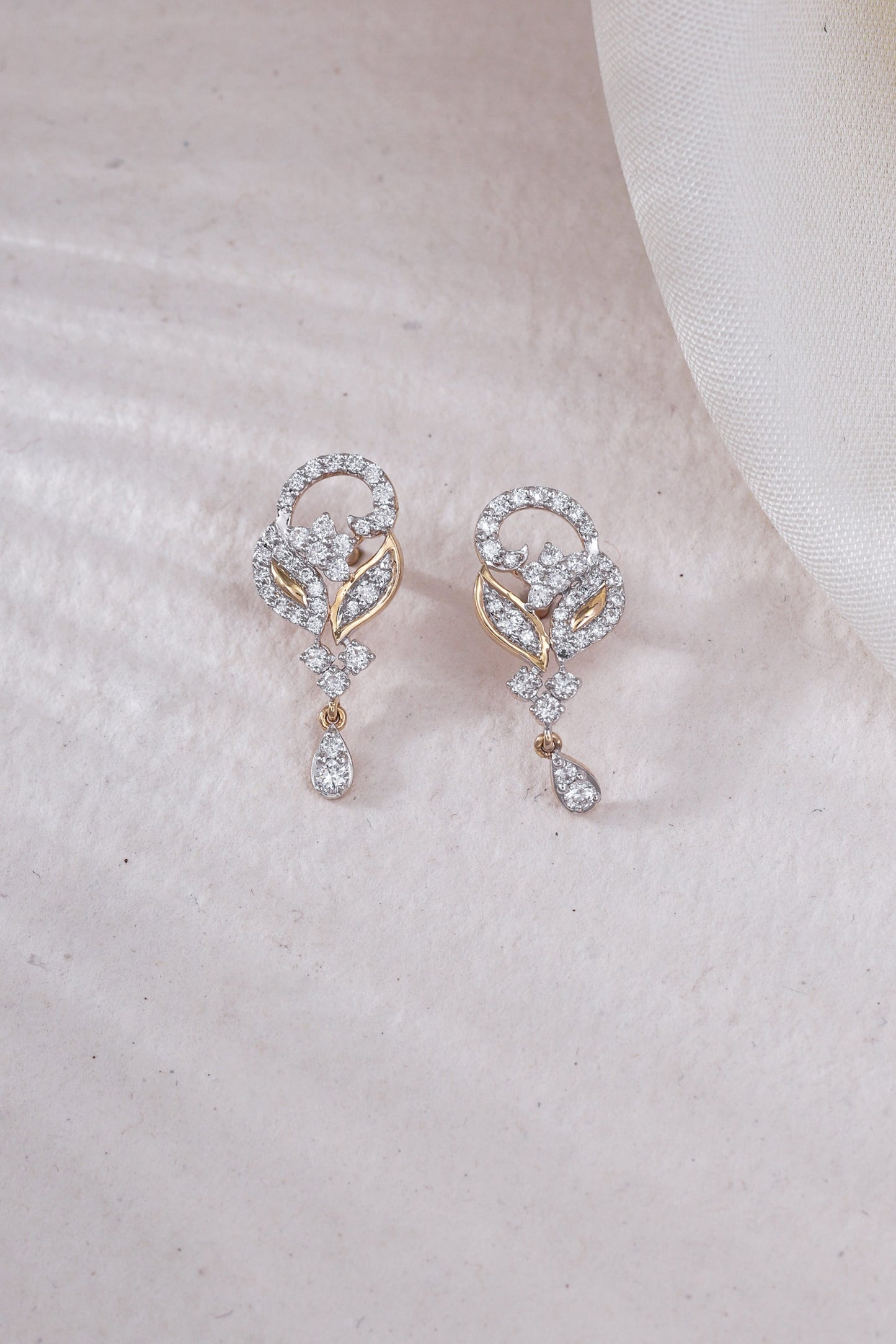 variant_43726834630753_0