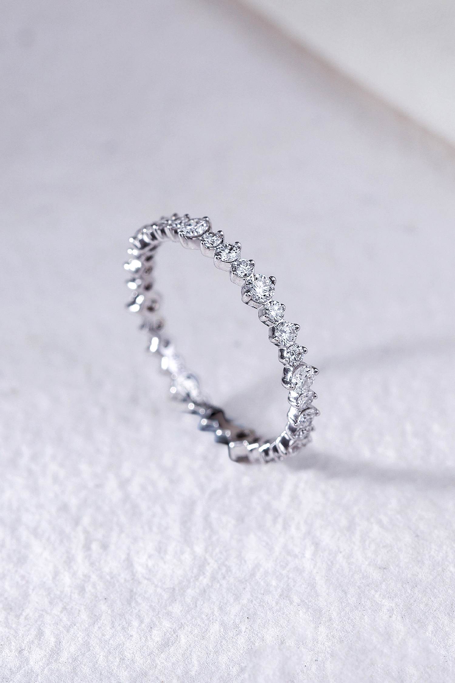 variant_43726833877089_0