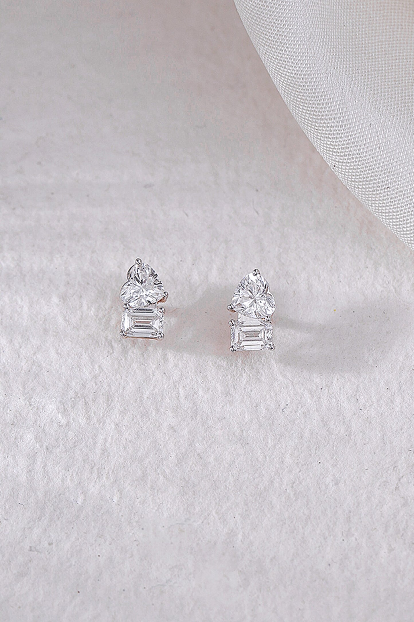 variant_43726832468065_0