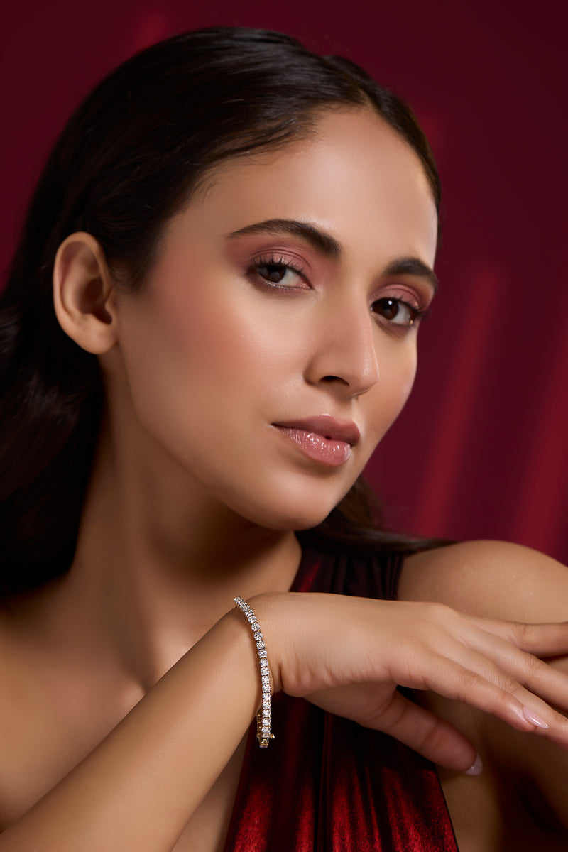 Lustre Line Gold Bracelet