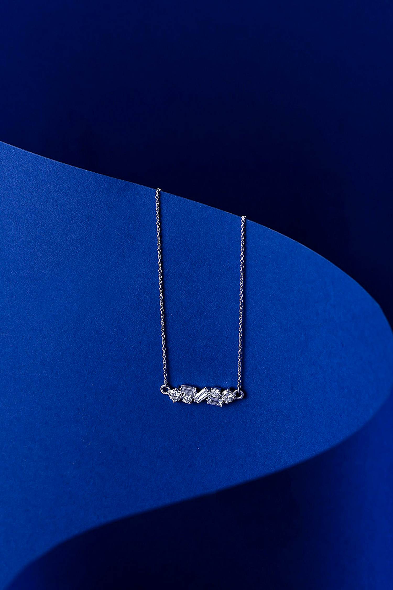 variant_43726832500833_0