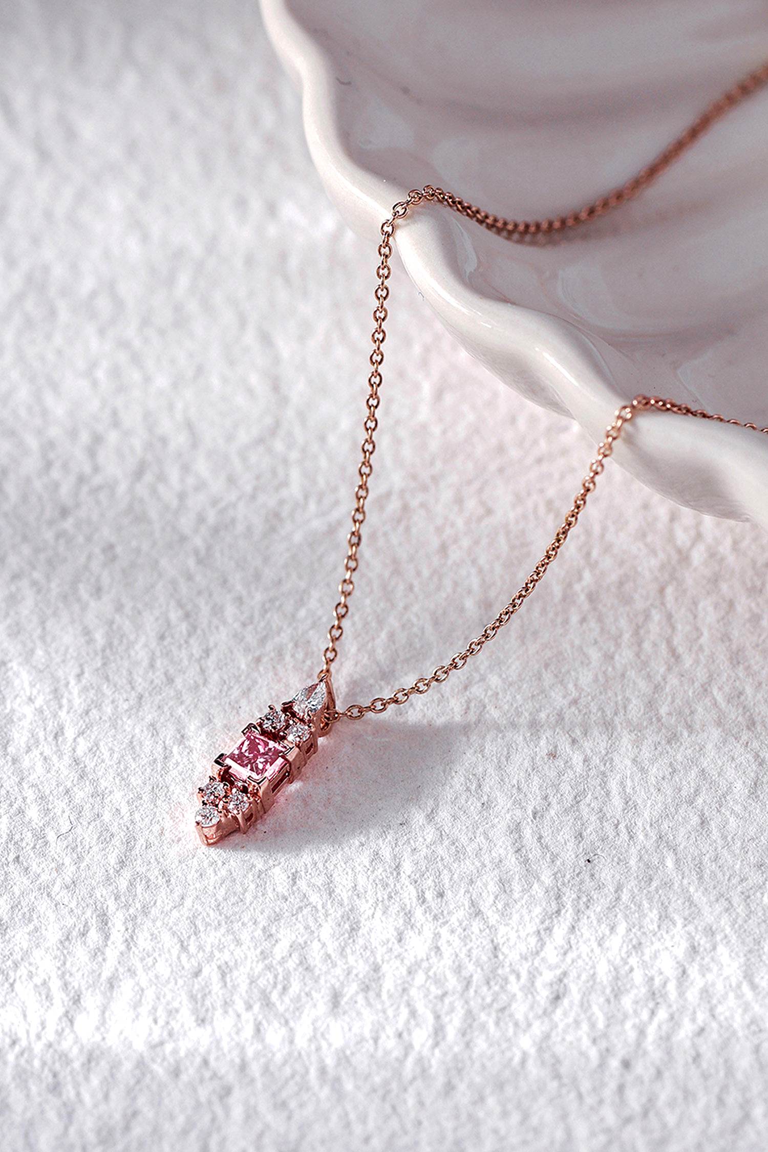 variant_43726832894049_0