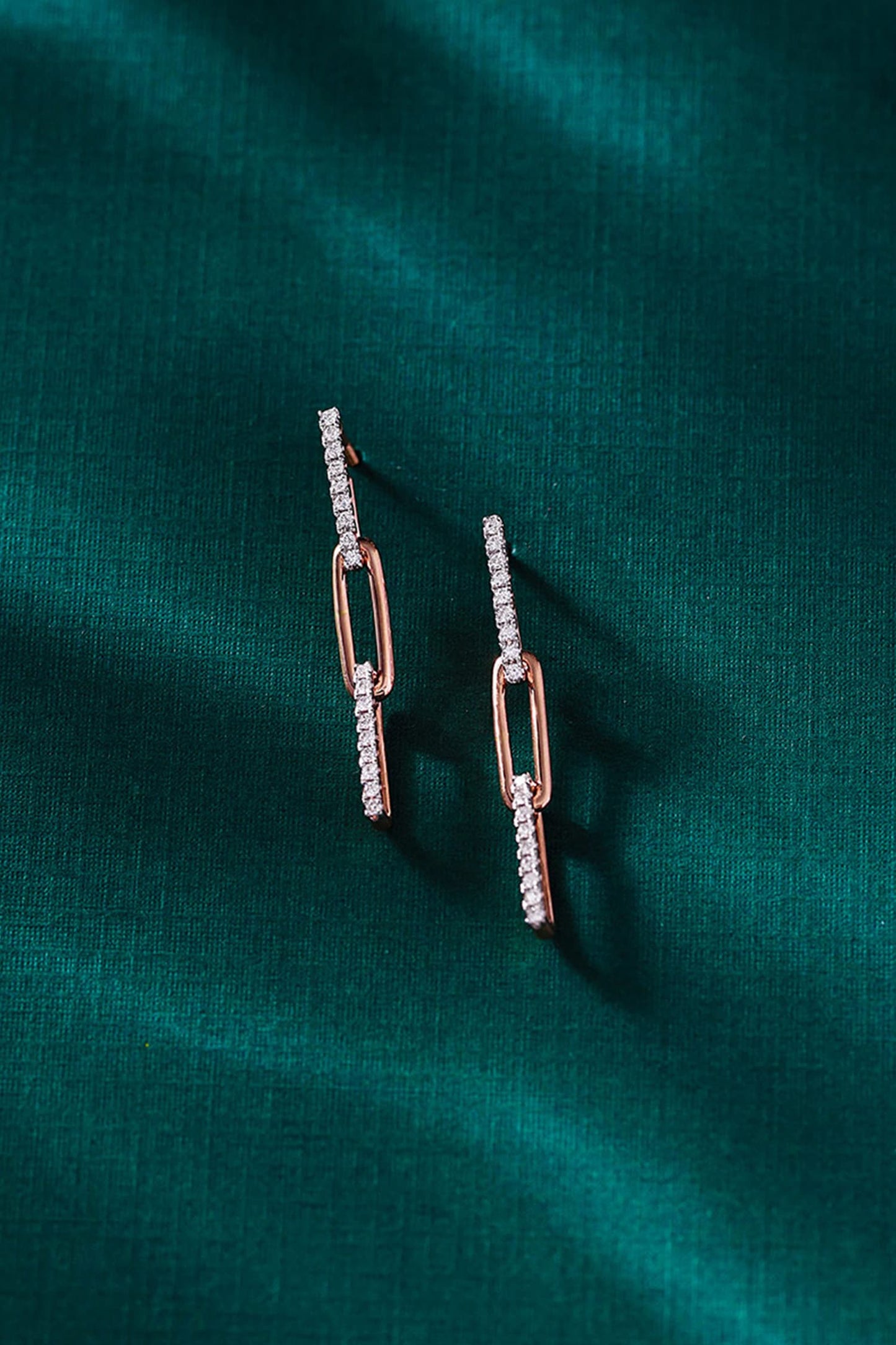 variant_43726835810401_0