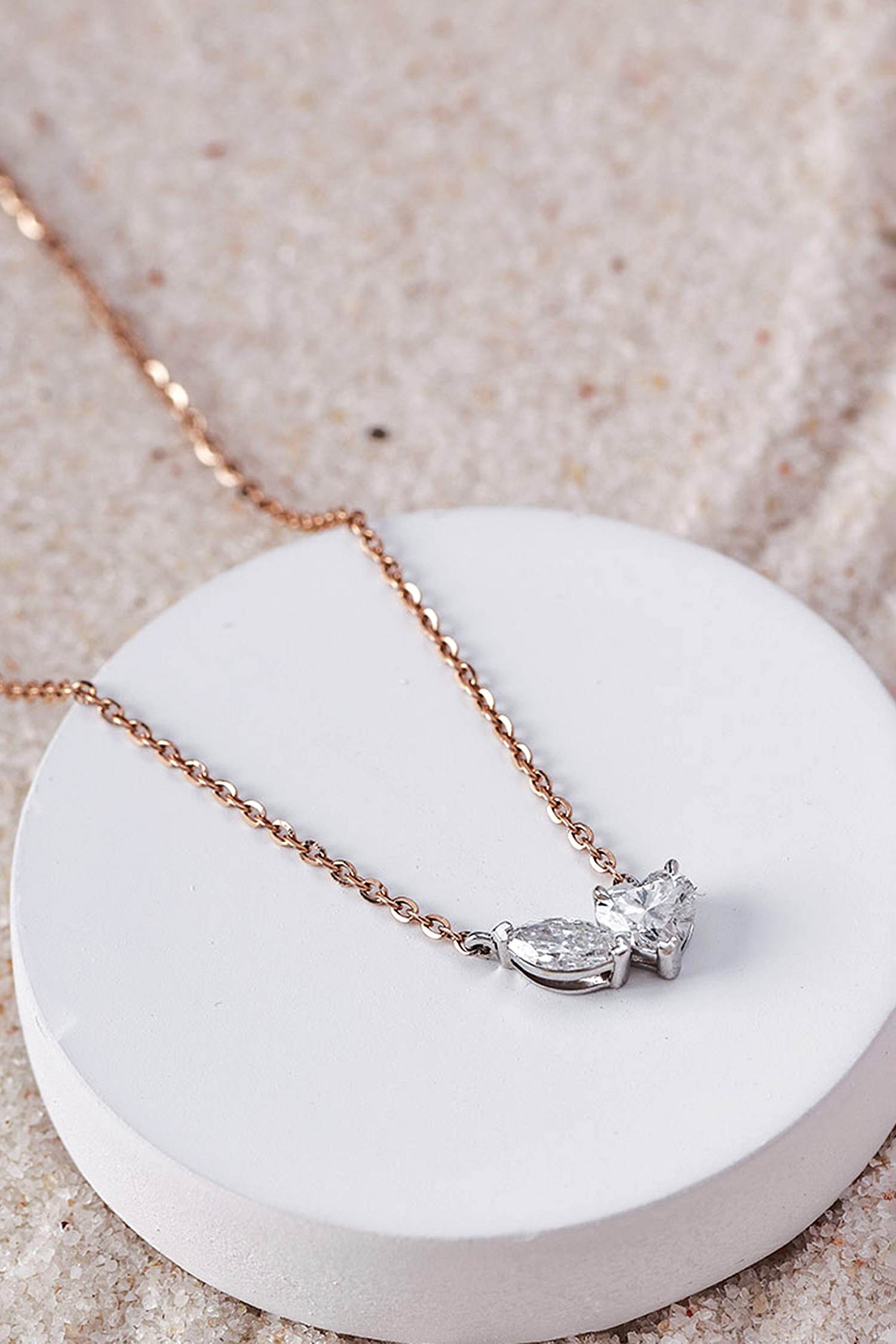 variant_43726836007009_0