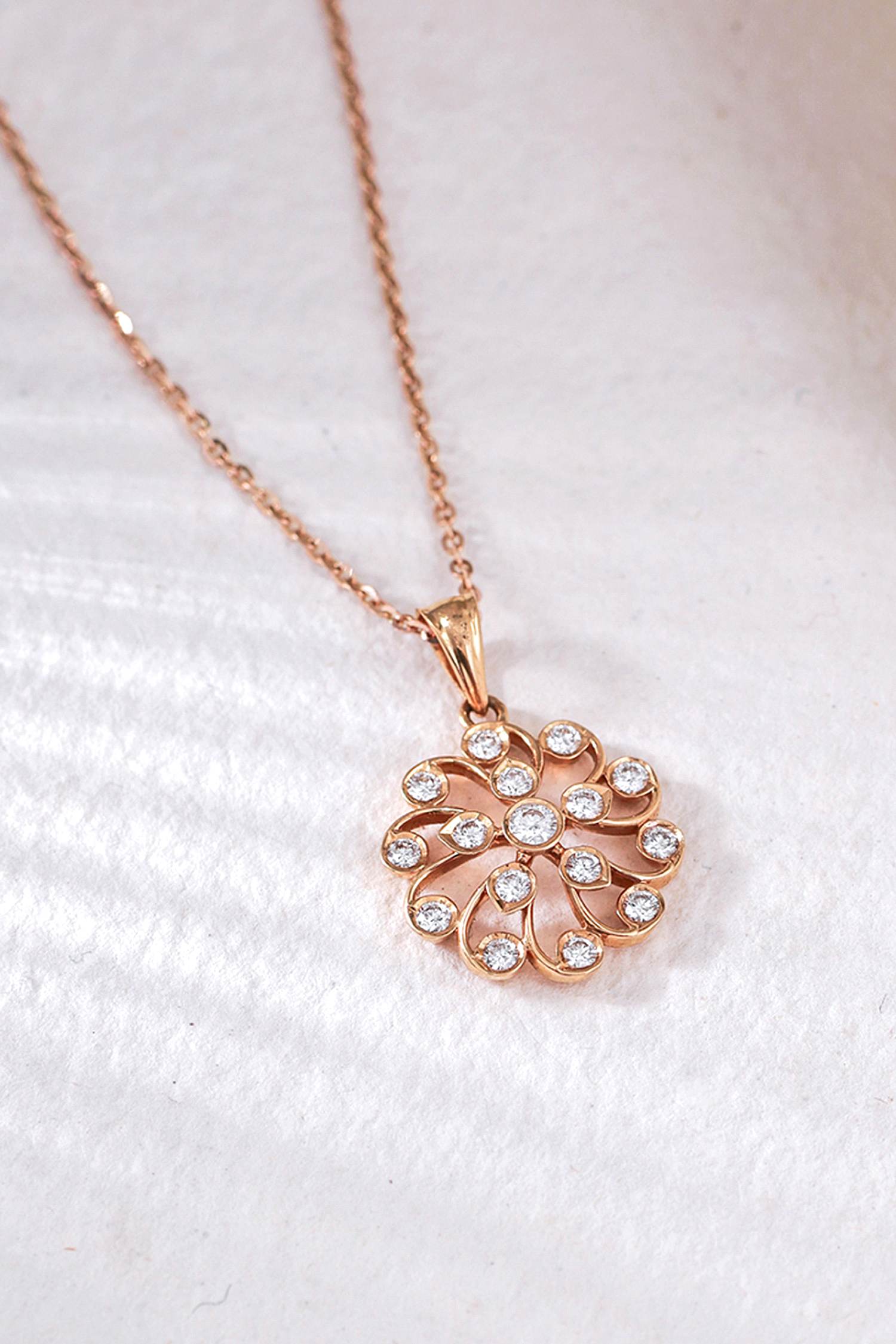 variant_43726833549409_0