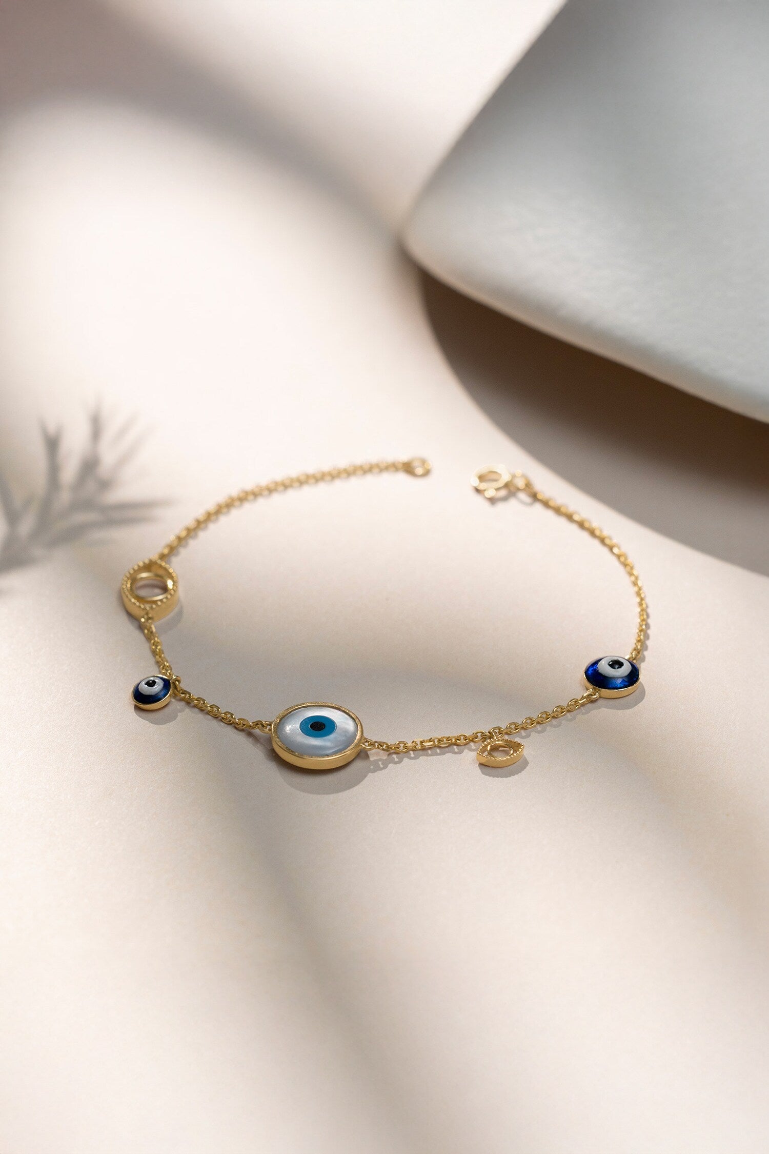 variant_43738414448737_3