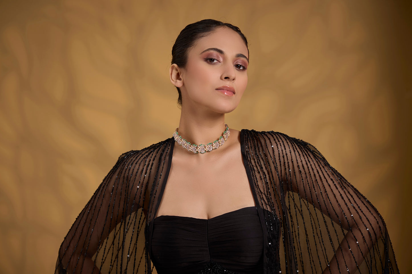 VersaLuxe Convertible Choker-Bracelet