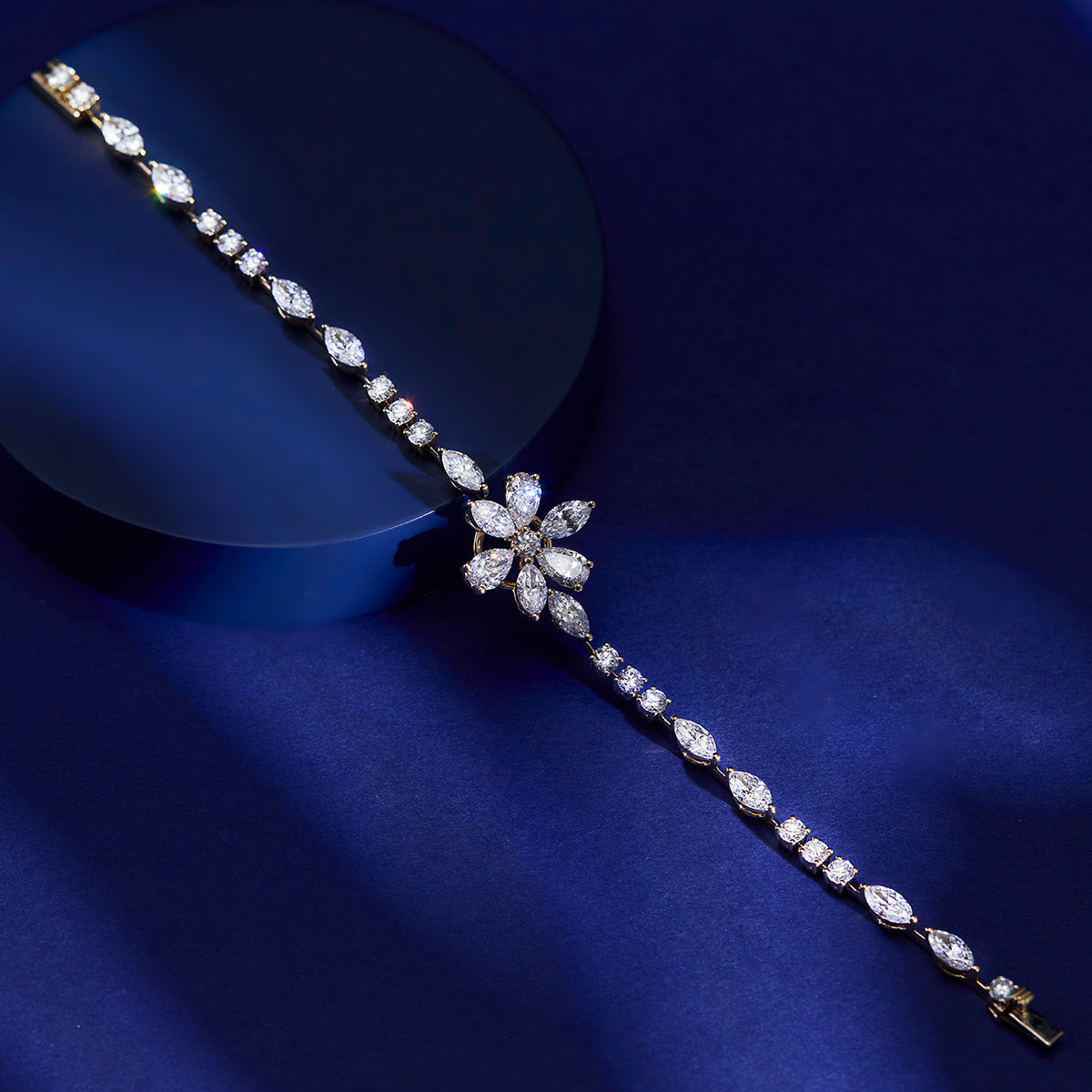 Blossom Gleam Bracelet