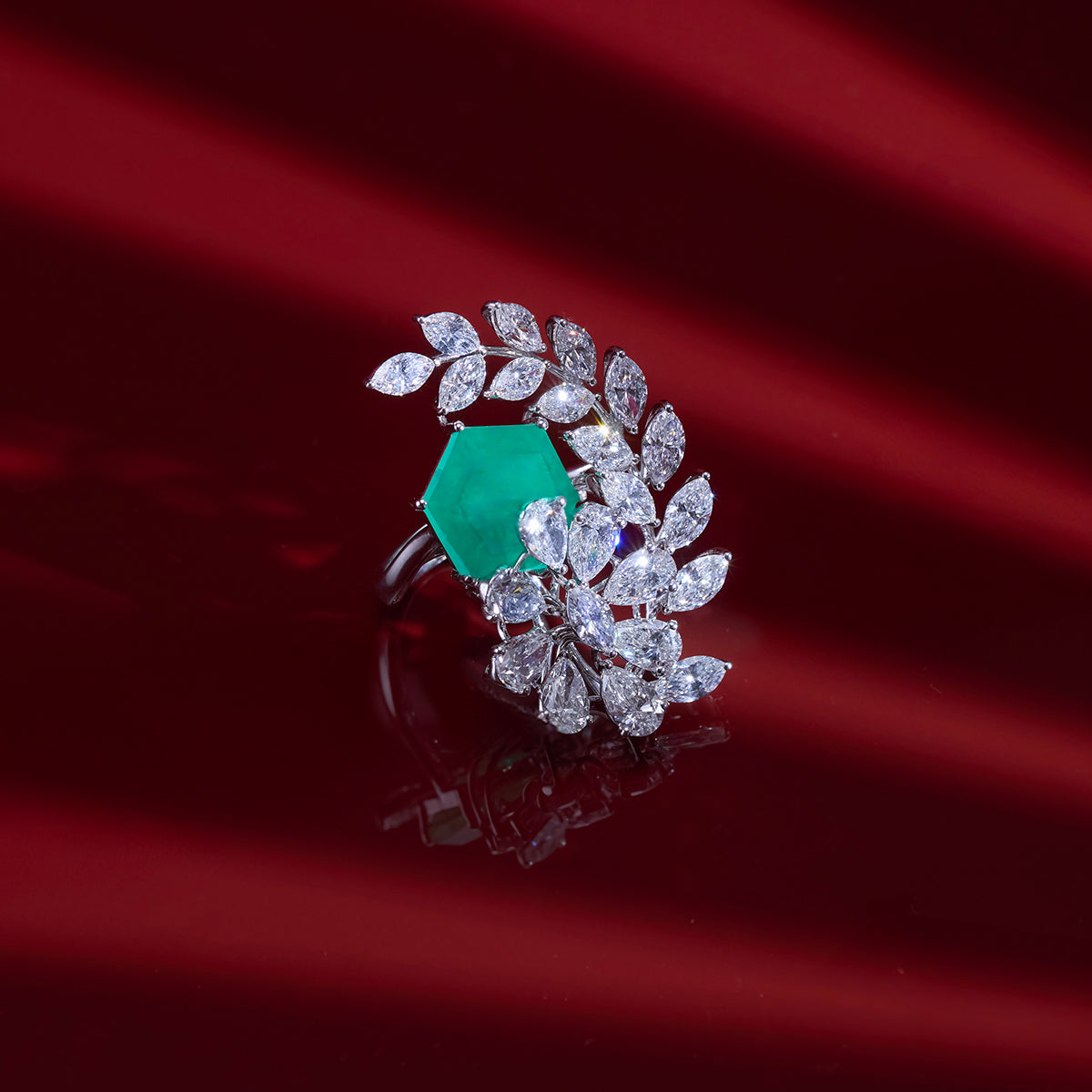 Bold Emerald Blossom Ring