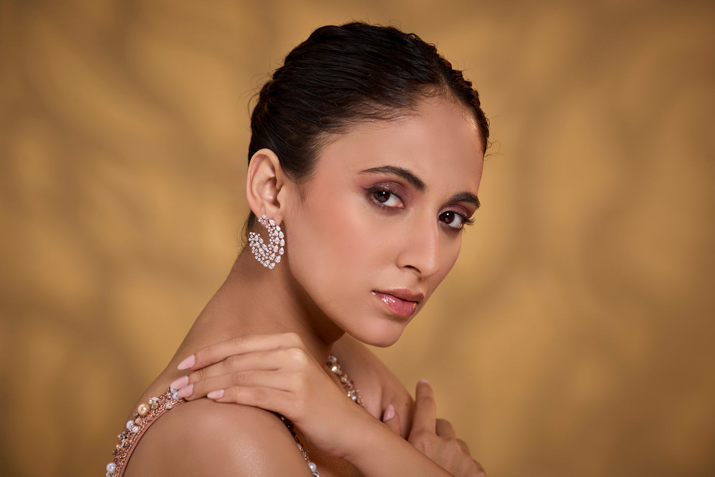 Curved Cluster Diamond Earrings